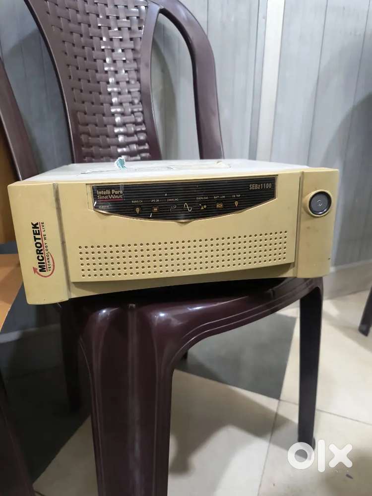 The inverter is in very good condition