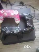 Ps4 slim 1TB