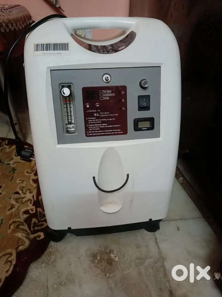 Oxygen machin in brand new condition 2 month use