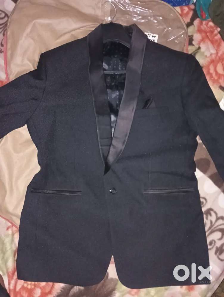 City look black blezer