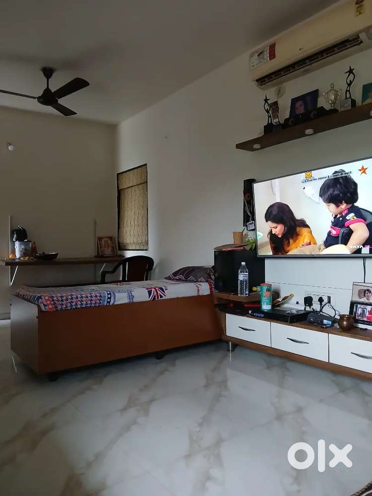 Fully furnished flat
