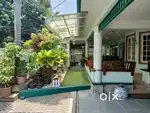 Indipendant 2500sqft commercial house rent at panampilly nagar