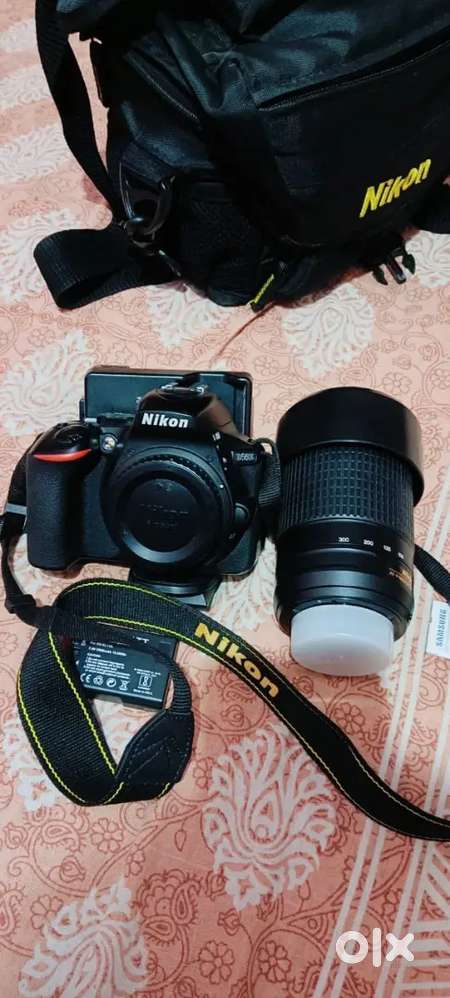Nikon D 5600 Single Lens 70-300