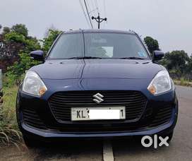 Maruti Suzuki Swift VXi + Manual, 2018, Petrol
