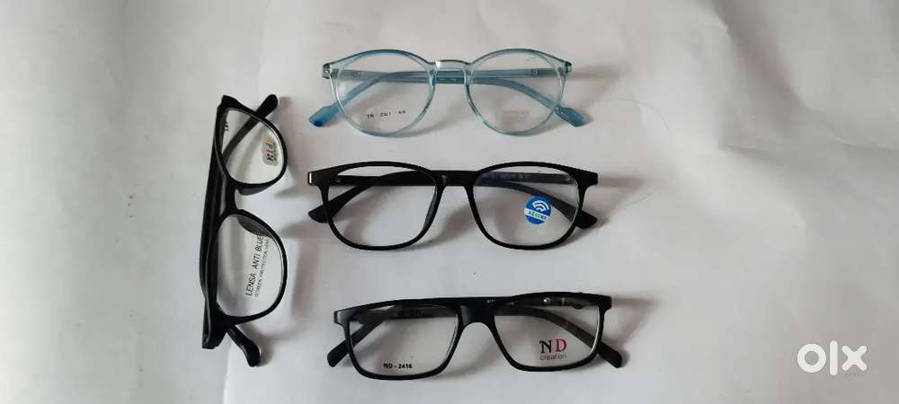 Buy trending fashionable frame 1 @150 and 2 frames for 220 Rs.