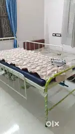 Hydraulic bed - Effortless Comfort