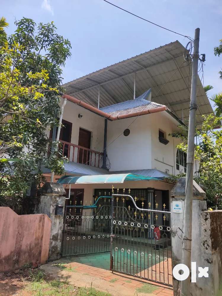 House and Land for sale at Madhava Jn. | Just 30 meters from NH66