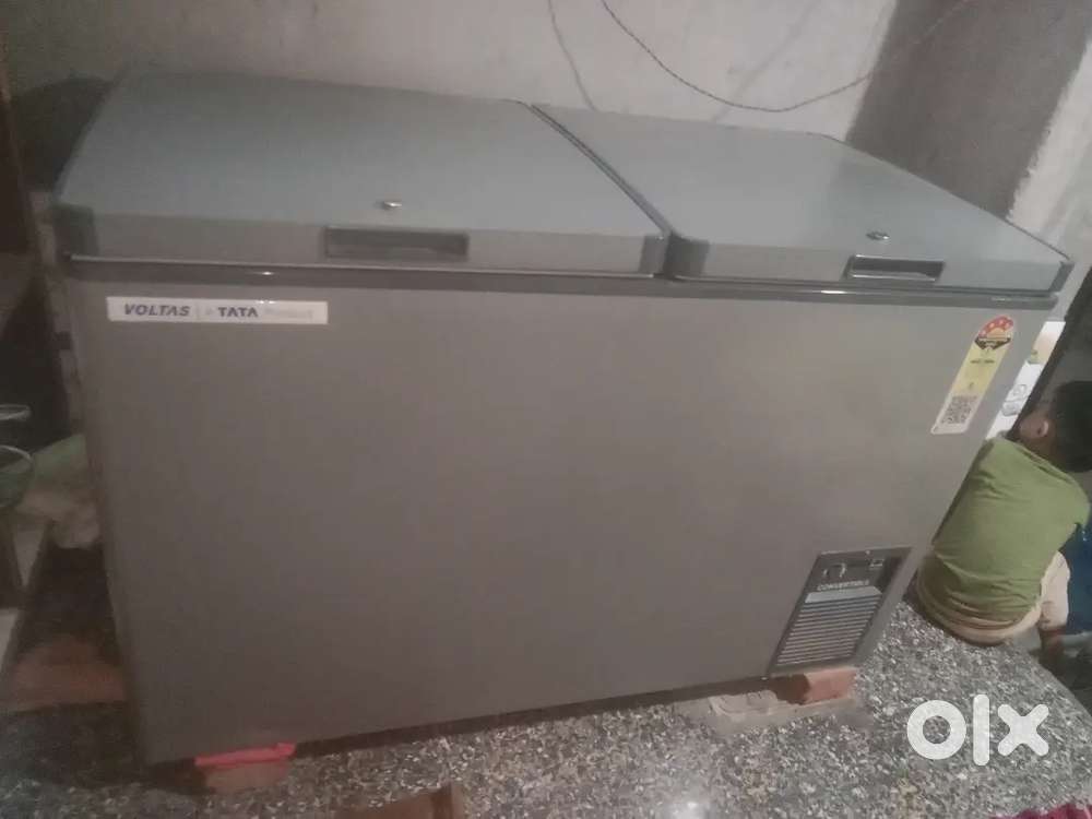 Deep freezer