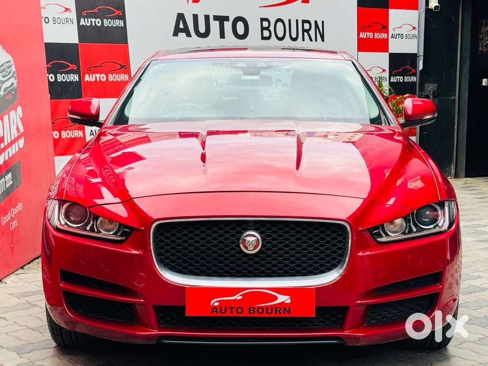 Jaguar XE Portfolio, 2016, Petrol