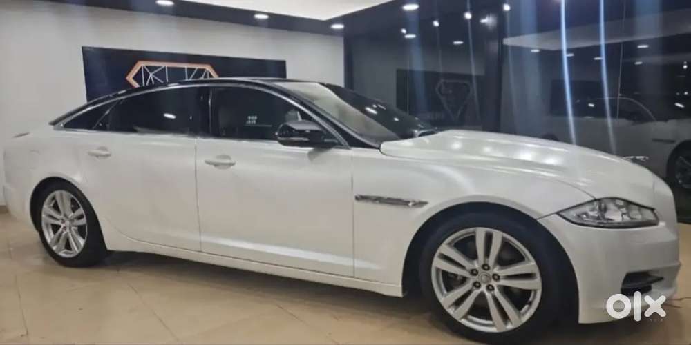 Jaguar XJ 2011 Diesel 84600 Km Driven