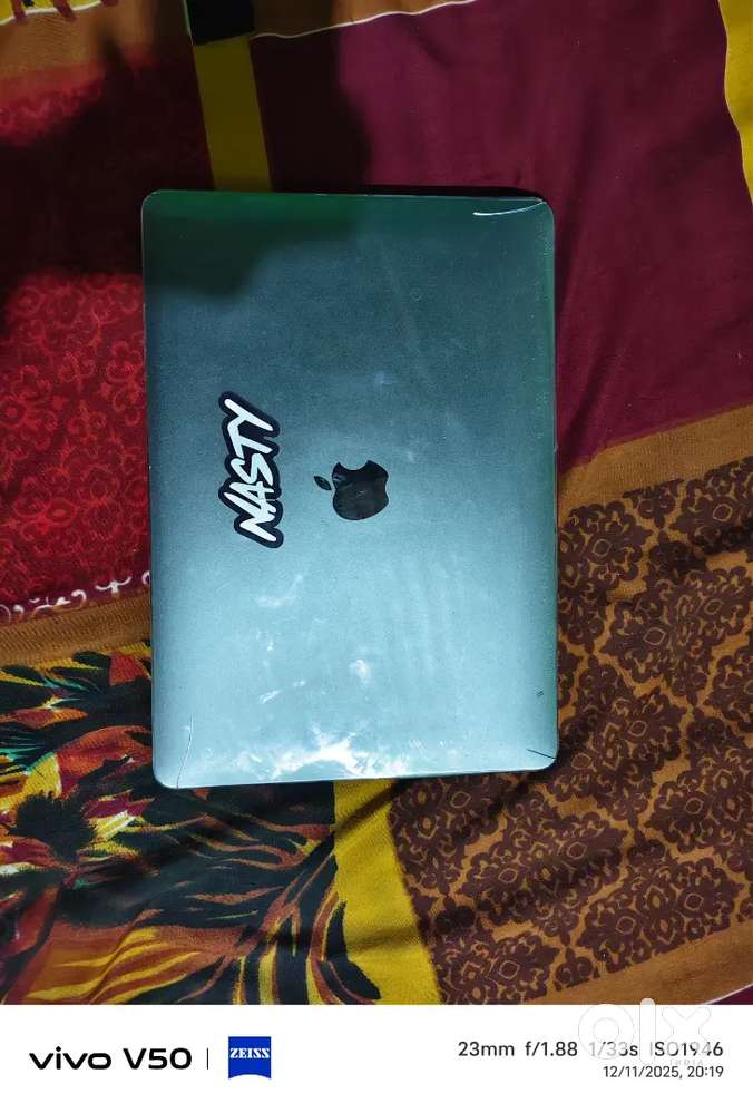 Macbook M1 Good Condition