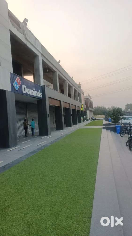 200 gaj resale plot only in 48 lacs