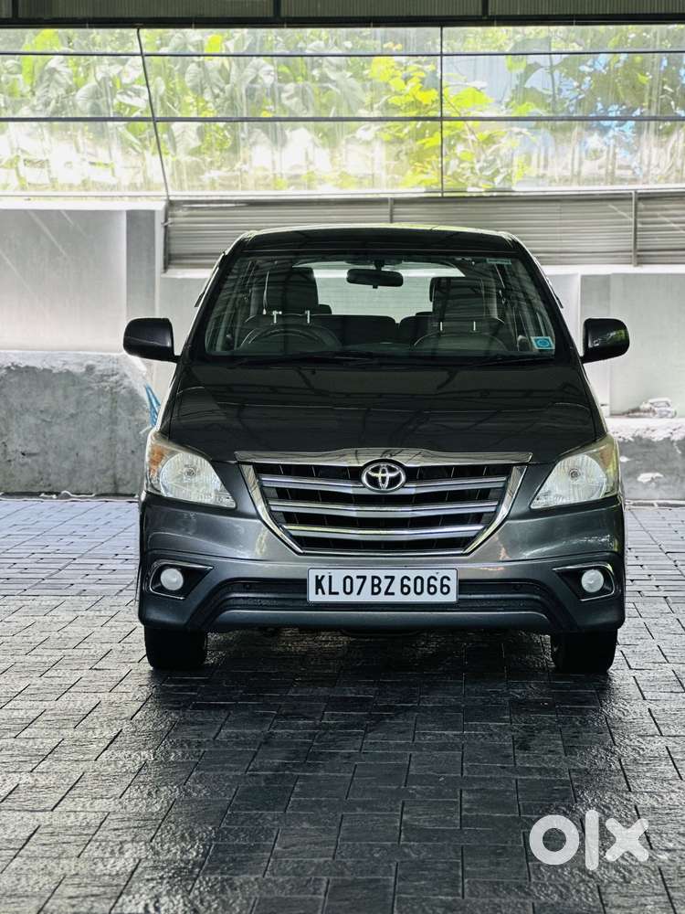 Toyota Innova 2.5 GX 8 STR BS-III, 2014, Diesel