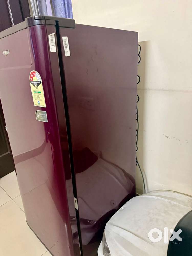 Whirlpool Fridge 5 year old with good condition
