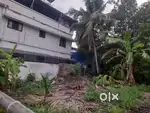Plot for sale at kaloor 3.5cent land . Purayidam. Lorry access.