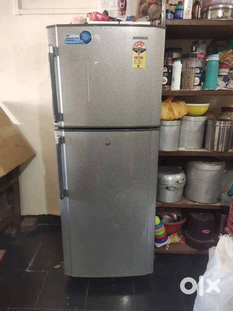 Samsung fridge 250 L stabilizer free