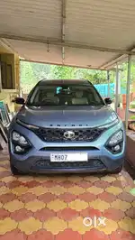 Tata safari Adventure persona