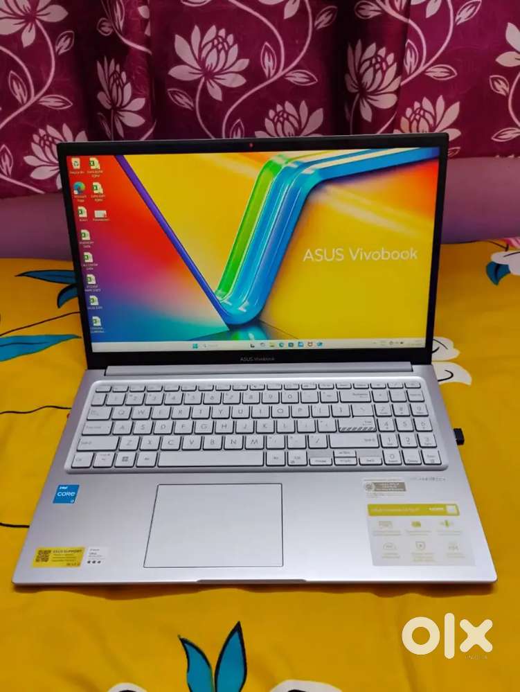 Asus vivo book 15