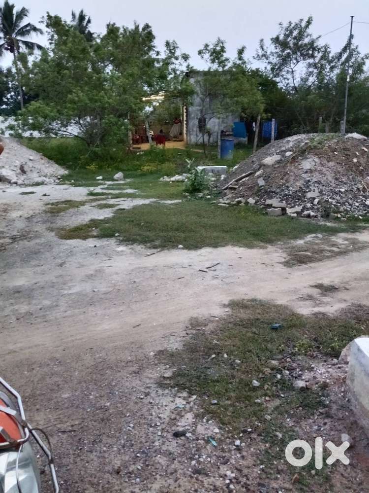 Very close to colleges and schools,agni,vels,etc