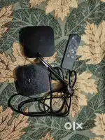 Apple tv box 1469 with rimot and 1 set moosh wireless charger