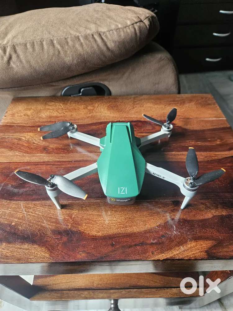 Izi mini nano drone 249grams