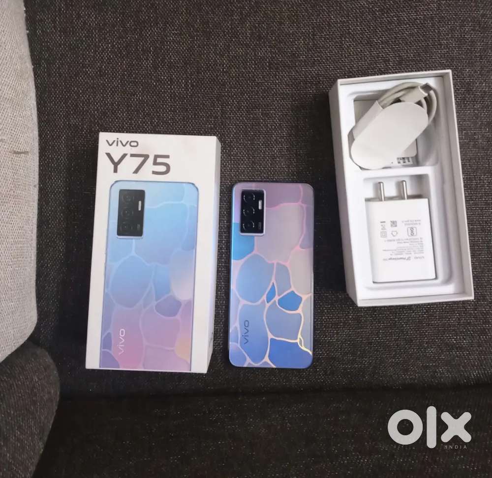 Vivo Y75, 8+4gb,128gb, All accessories available.. Neatly Used..