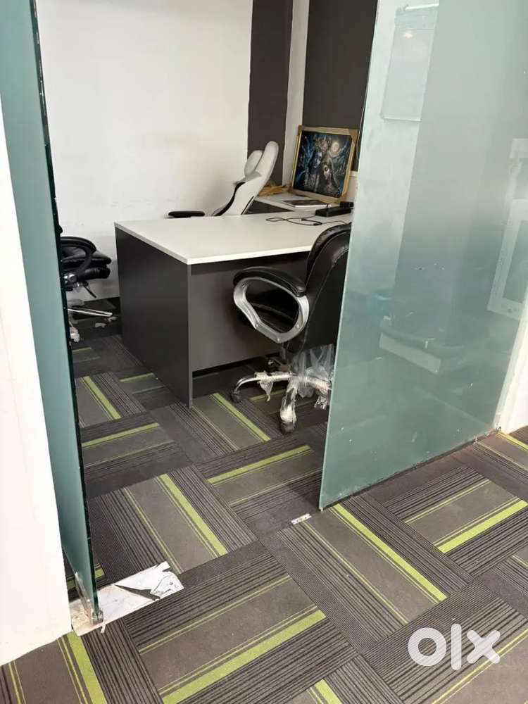 1 cain 5, 6 Workstation Fully Furnished office space for rent