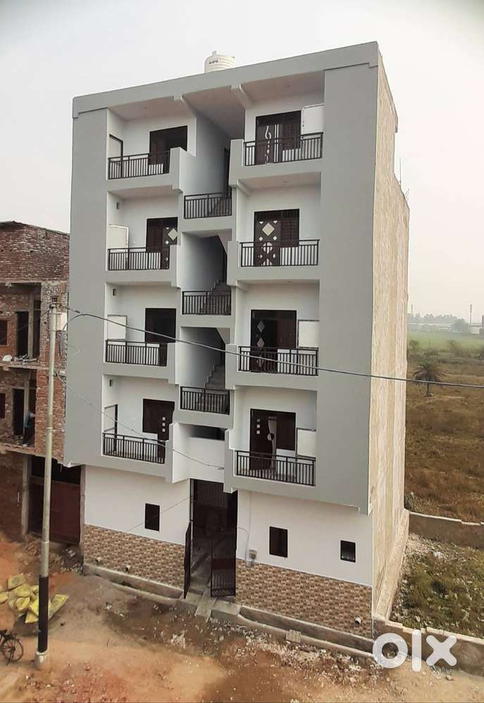 Semi furnished single Room with kitchen and bathroom available@4200/-