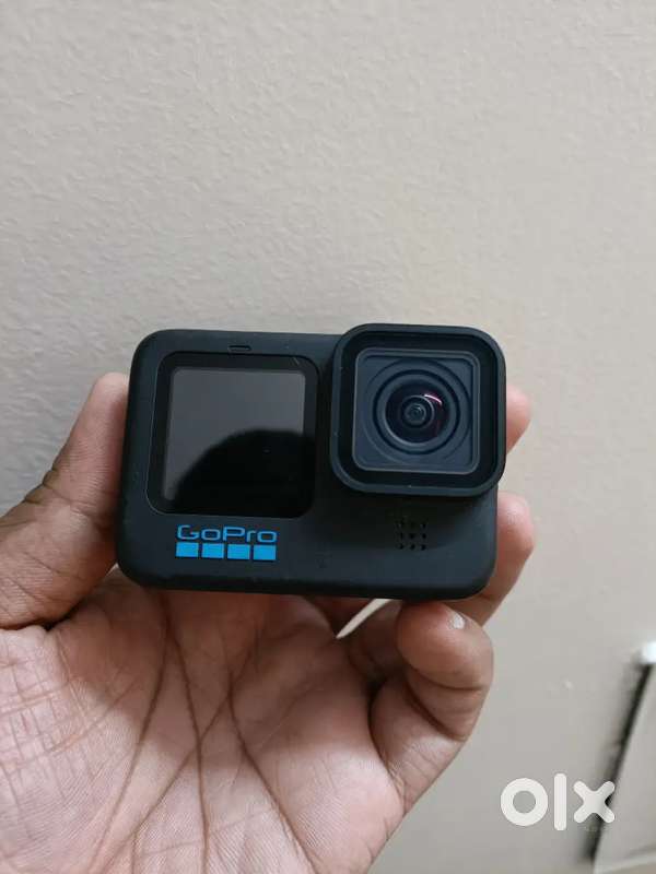 Gopro Hero 11. With 64Gb Memory card.