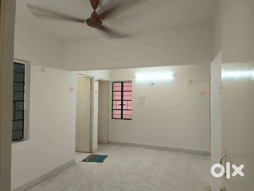 Title - 2BHK FLAT AVAILABLE FOR RENT @7000 (ONLY FOR FAMILY)