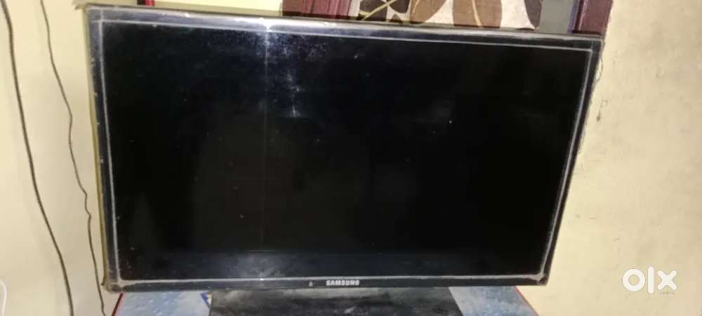 Grab a samsung 26 LED TV