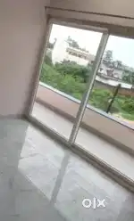 Makan kiraye me dena hai