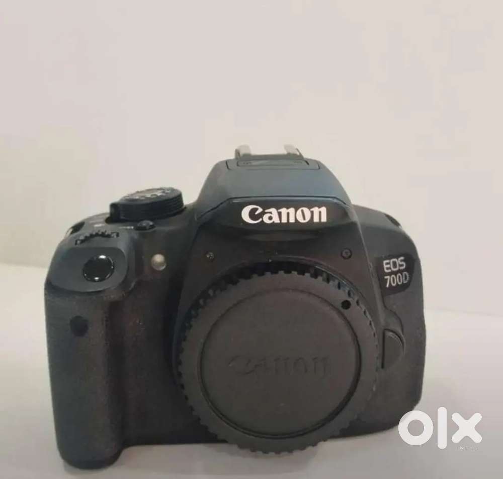 Cannon EOS 700D