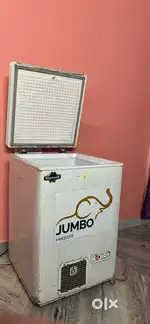 Chest freezer