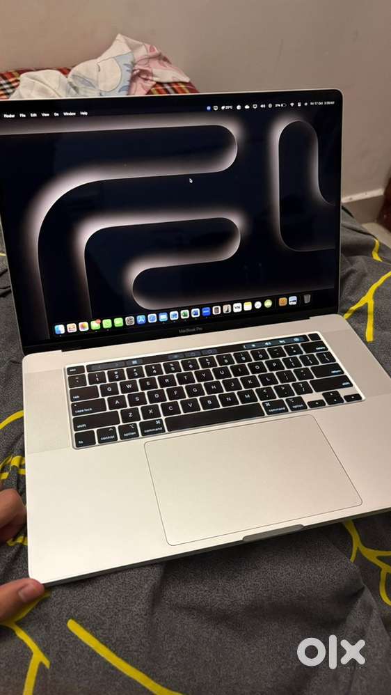 MacBook Pro i9 - 1 TB