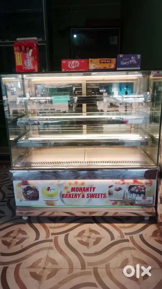 SWEET DISPLAY FRIDGER