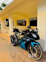 A 2 Z clean but petrol tank colour feeding
