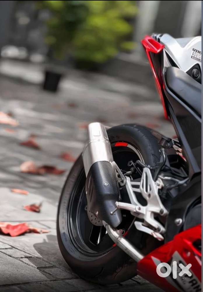 akrapovic exhaust
