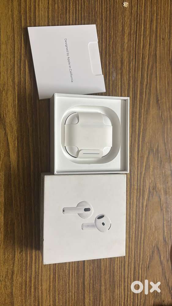 Apple airpods 4ANC