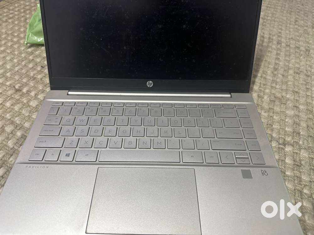 New contition laptop