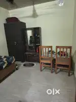 Independent flat 1 room available required 1 working roommate