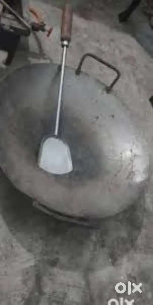 USED STANDARD STEEL KI KADAI 24 INCH LAGBHAG 20 KG  5000 delhi