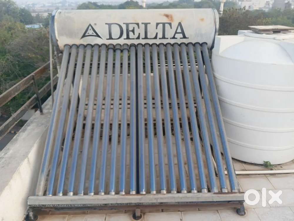 Solar water heater