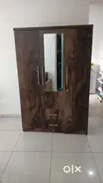 Brand New 3 Door wardrobe with mirror