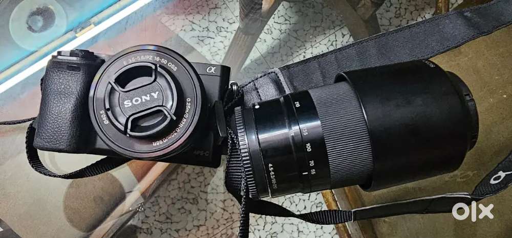 Excellent condition Sony a6000 mirrorless camera