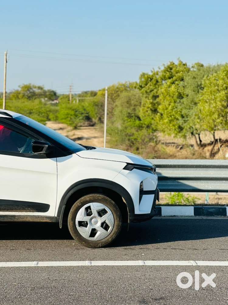 Tata Nexon 2024 Petrol 13500 Km Driven