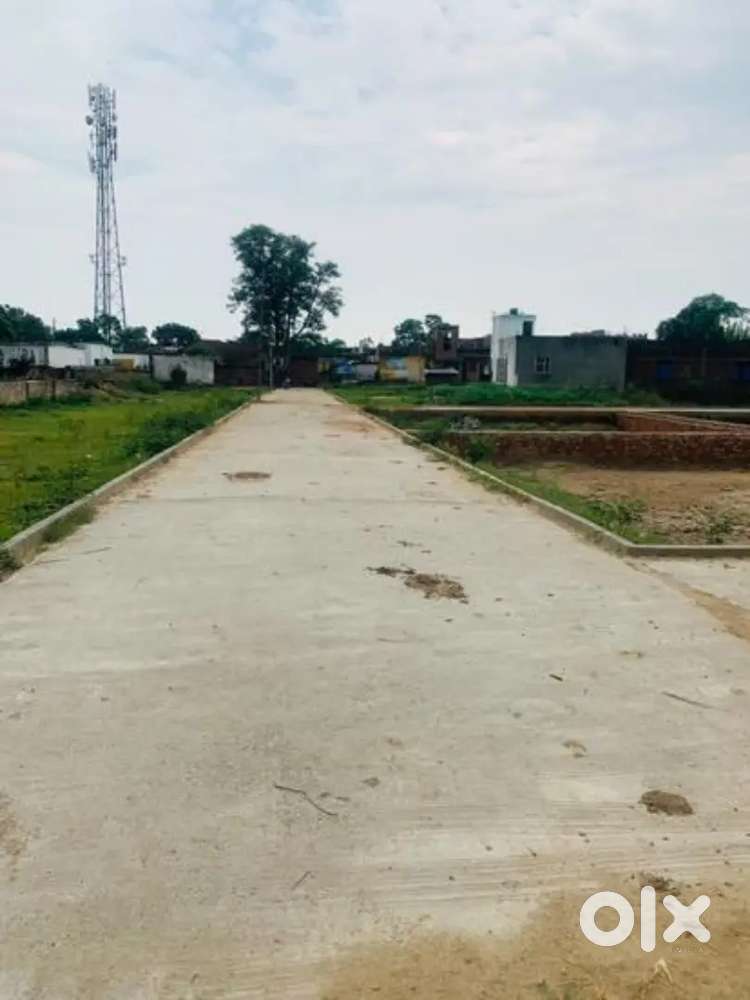 5500/Gaj Plot Colony ke Front Par Hai Plot no.A-2