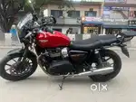 Triumph Street Twin 900