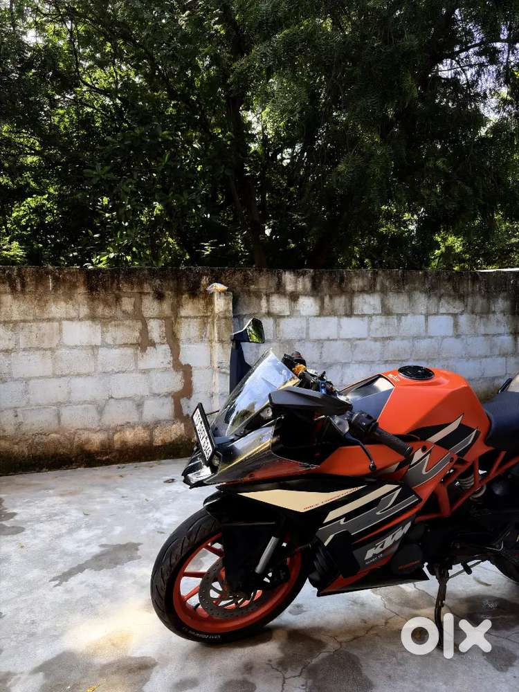 Ktm rc 200 BS4 2018 nov month