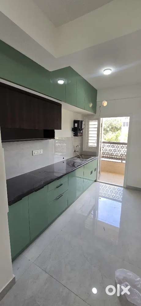 Luxury apartments 2bhk for lease 15lakhs only lift generator back up